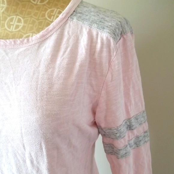 EUC Old Navy Baseball Tee - Picture 2 of 5